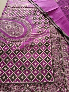 Elegant Ethnic Shawl