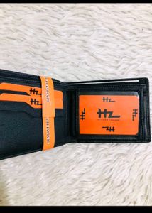 Hz Leather Wallet