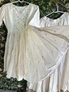 OFF WHITE COLORED ANARKALI DRESS WITH FULLY FLAIRE