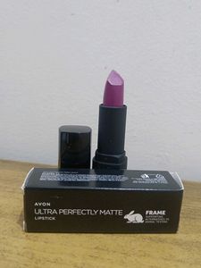 Avon Perfectly Matte lipstick Hot Plum