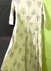 Beautiful Linen Anarkali