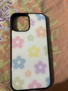 Iphone 12/12 Pro Floral Case.