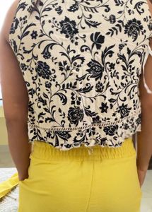 Floral Sleeveless Top
