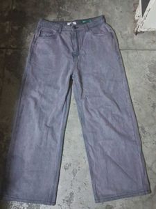 These Are Wide-leg Jeans