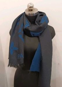 winter warm soft light weight scarf/shawl