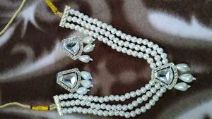 Elegant Pearl Necklace &amp; Earrings Set
