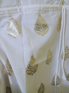 ✨Beautiful White And Golden Kurta✨