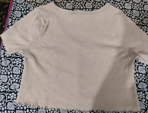 Beige colour crop top❤️🎀