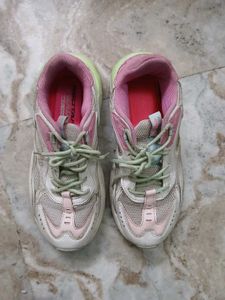 Red Tape Sneakers