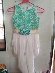 Girl's Party Dress