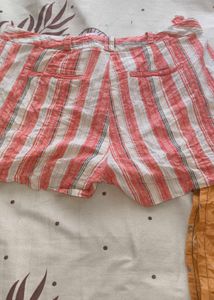 &#34;Chic Summer Striped Short
