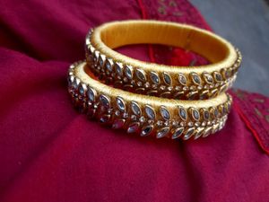New Silk Thread Bangles Glass