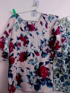 Floral Print Tops - Set of 2,used