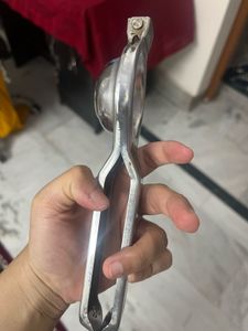 Lemon Squeezer