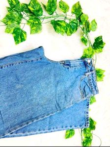 Straight Fit Jeans