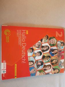 Hallo Deutsch! Textbook