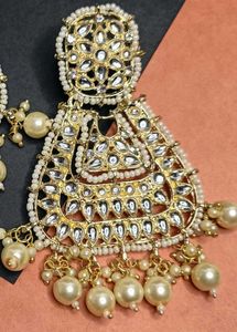 Kundan Finish Earrings
