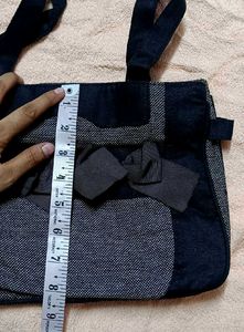 Cute &amp; Stylish Bow Bag..