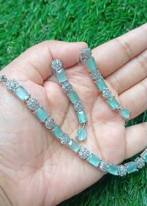 Elegant Necklace Set🔥🌟 ONLY RS 2500 🌟🔥