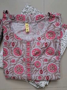 Floral Print Kurti Suit Set