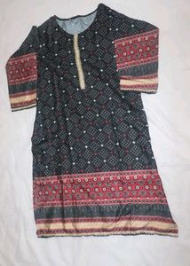 Black & Red Printed Kurti