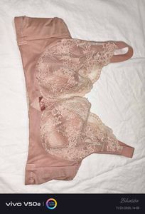 Lace Detail Bra