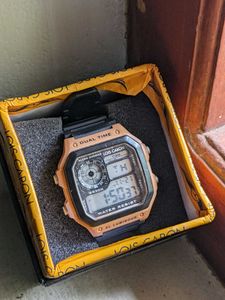 Mens watch Lois Caron