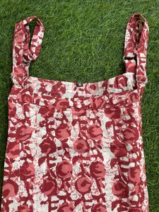 Floral Print Sleeveless Kurta