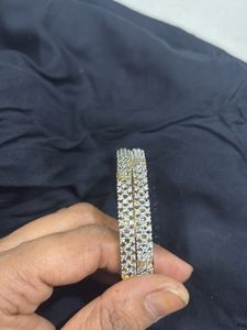 Sparkling Bangle Set