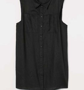 Black Sleeveless top