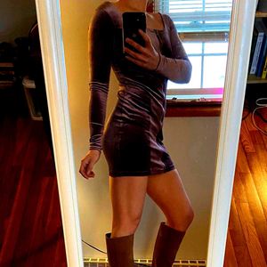 H&amp;M Front Zipper Velvet Bodycon
