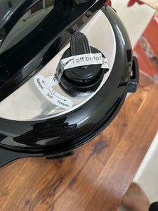 Brand New Wonderchef Nutripot 3L