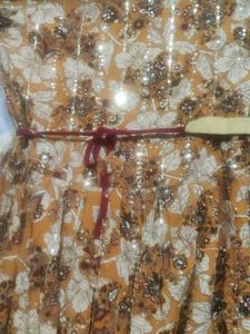 Elegant Embellished Floral Kurta