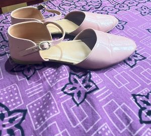 Light Pink Shoe 🩰