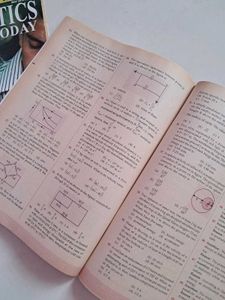 IIT-JEE/CBSE Prep Magazines