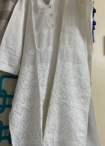 White Embroidered Kurta