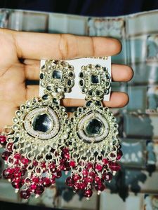 Kudan Pearls Earrings