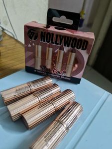 4 Nudes Lipsticks From Hollywood