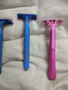 Disposable Razors - Set of 5