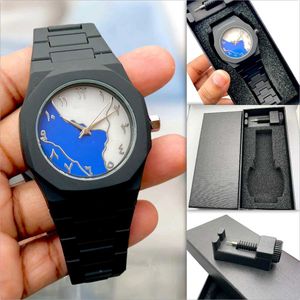 Stylish Black Wristwatch
