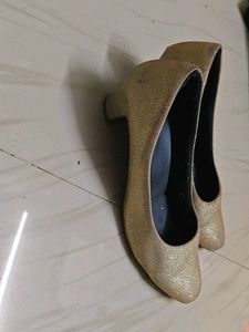 Women Glitter Heals