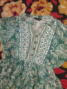 Mutli Green 💚 Maxi Dress