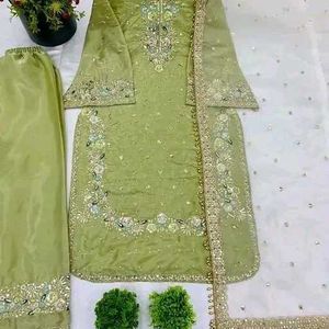 Pakistani Karachi Shadi Wala 3pc Suit