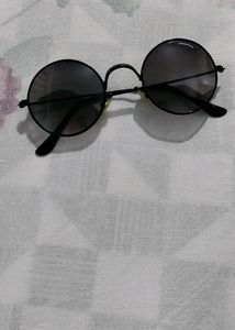 Sunglasses_907597_9926