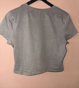 H&amp;M Light Green Crop Top