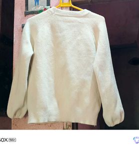 Juicy Couture White Sweater