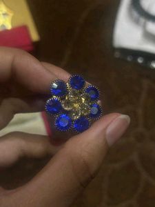 Royal Blue & Gold Flower Ring