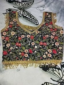 EMBROIDERY LEHANGACHOLI