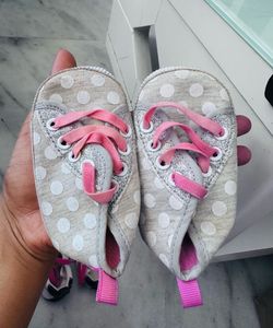 Baby Booties / Shoes
