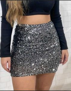 Sequin Mini Skirt🤍✨
